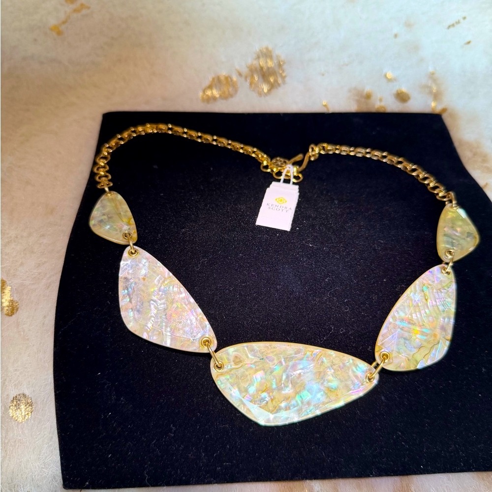 Kendra Scott McKenna Statement Necklace White Abalone